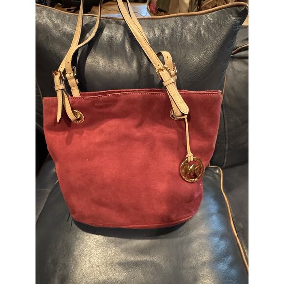 Michael Kors Large Red Suede Bag - Picture 2 of 7